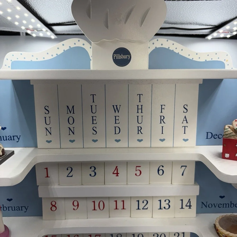 Danbury Mint Pillsbury Doughboy Calendar Complete w All Figurines & Tiles 1997